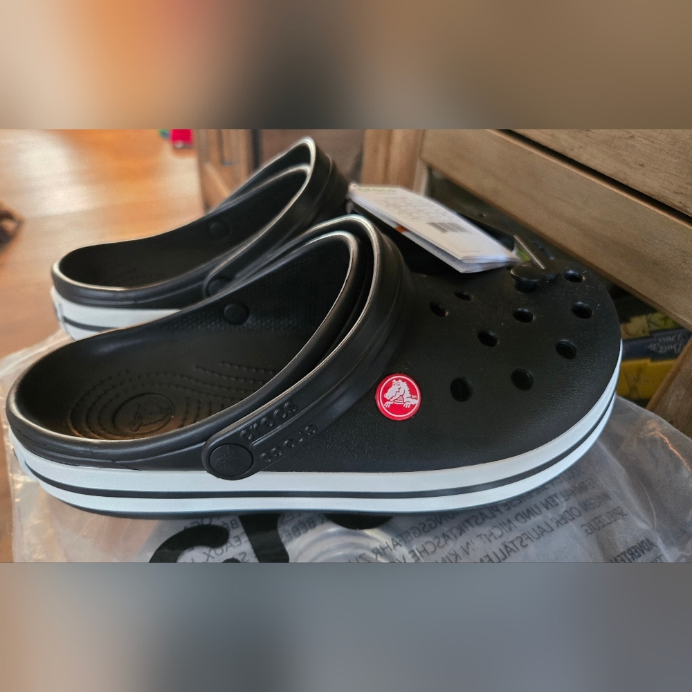 NWT Crocs